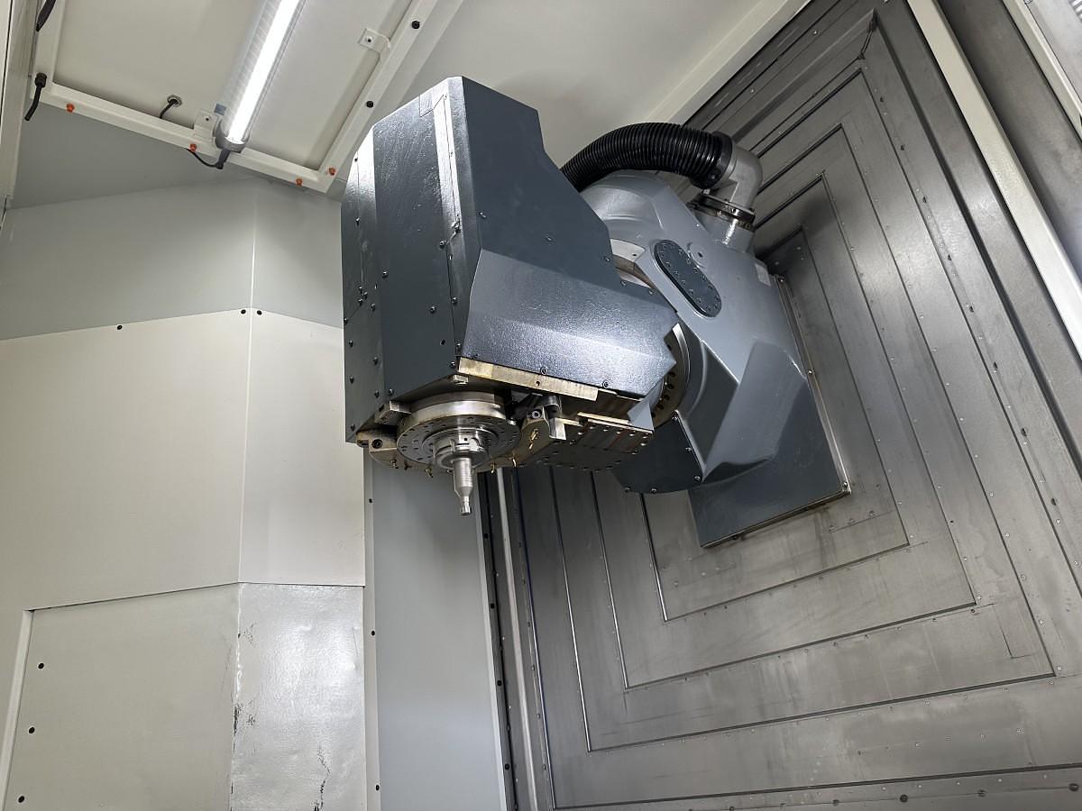 Used DMC 80 FD duoBLOCK 5-AXIS MACHINING CENTER - MILLING & TURNING