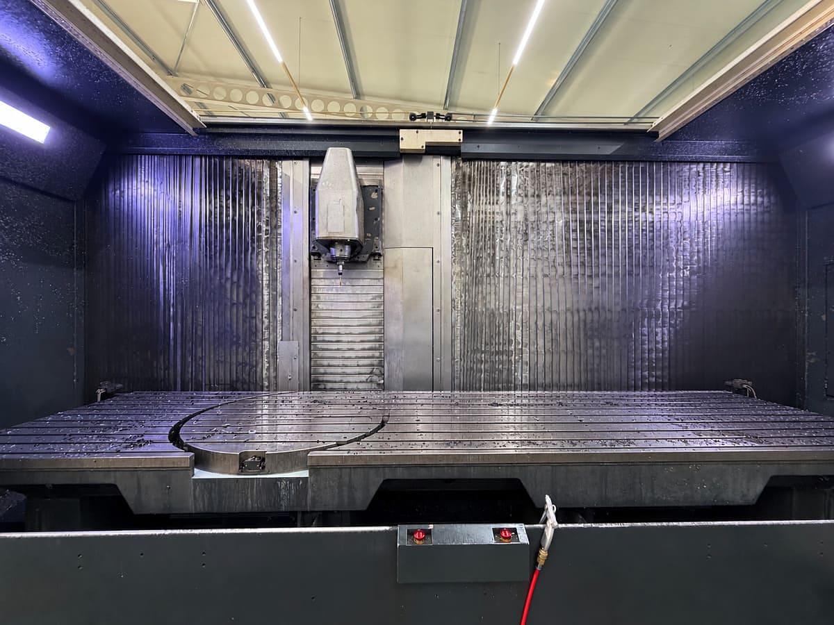 Used 2012 DMG DMG DMF 360 / 11 Linear CNC Universal Machining Center