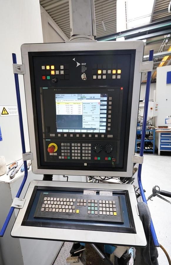 Used Dorries VCE 2800/220 MC So CNC Single Column Vertical Boring & Milling Machine with Live Spindle & Table C Axis