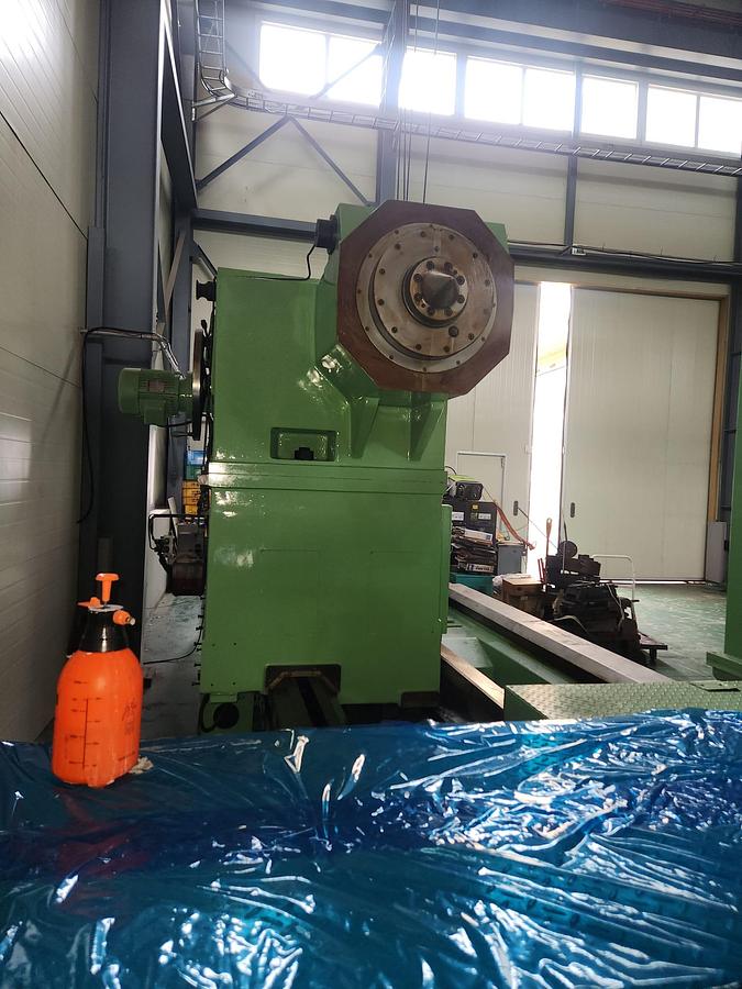 Used Hankook Dynaturn 26 CNC Heavy Duty Horizontal Lathe