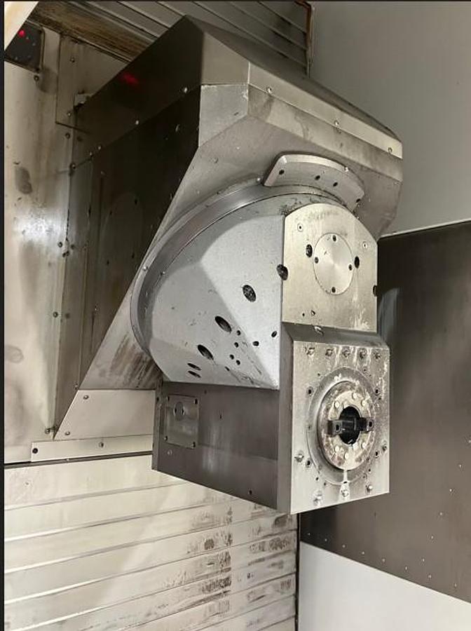 Used BURKHARDT + WEBER / MCR 900 HVC 2 Pallets Universal Machining Center 