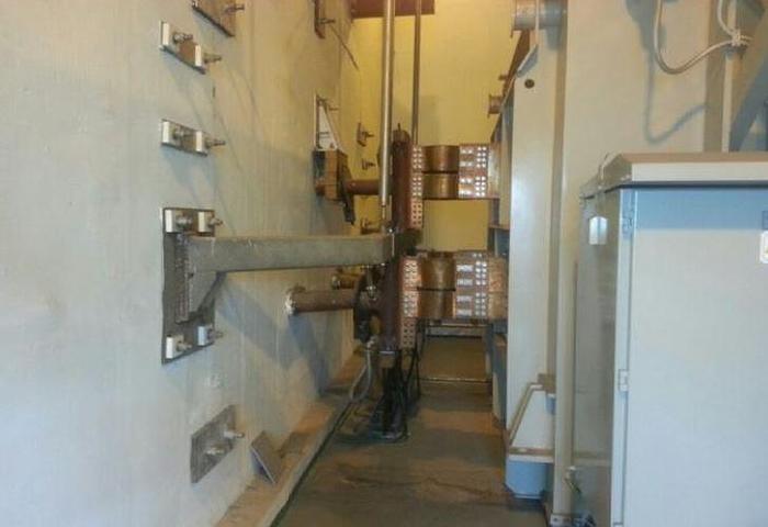 Used Inteco 150 Ton Ladle Furnace with Moving Rail Car, Dust Collection, Auto Input system
