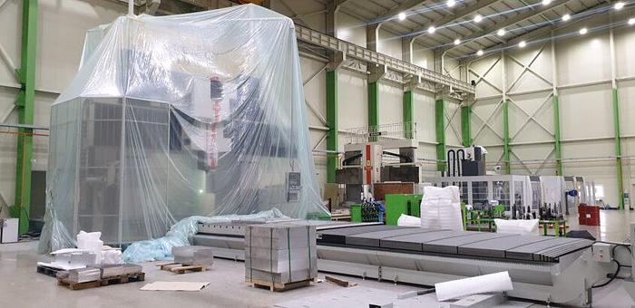 Used SNK HF-6M CNC Double Column Bridge Type Multi Center