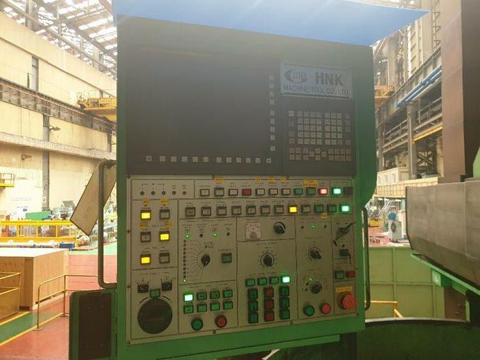 Used HNK VTC 40/50S CNC Boring & Turning Machine with Live Spindle & Table C-Axis