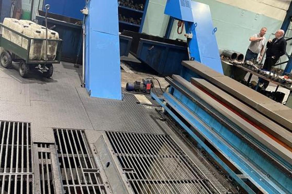 Used Giuseppe Giana GGH 1100/760 x 12000 CNC Horizontal Lathe