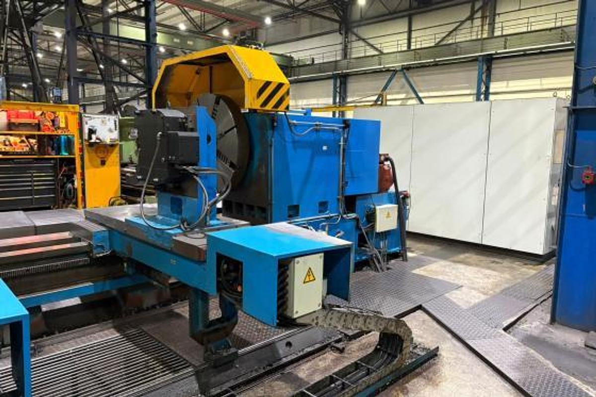 Used Giuseppe Giana GGH 1100/760 x 12000 CNC Horizontal Lathe