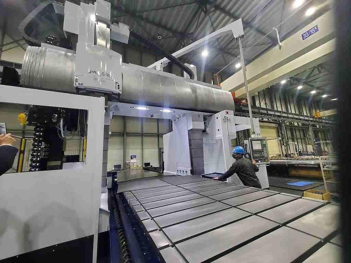 Used Nidec MVR 30EX CNC 5-Face Double Column Bridge Type Multi Machining Center