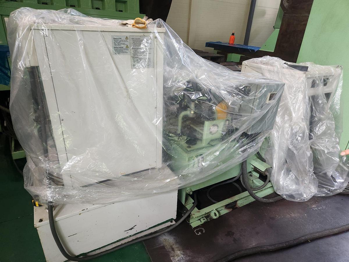 Used Hankook Dynaturn 26 CNC Heavy Duty Horizontal Lathe