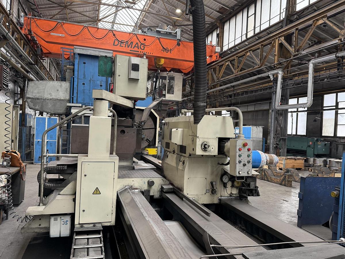 Used Poreba TCF 160 x 6000 CNC Three Slides Horizontal Lathe