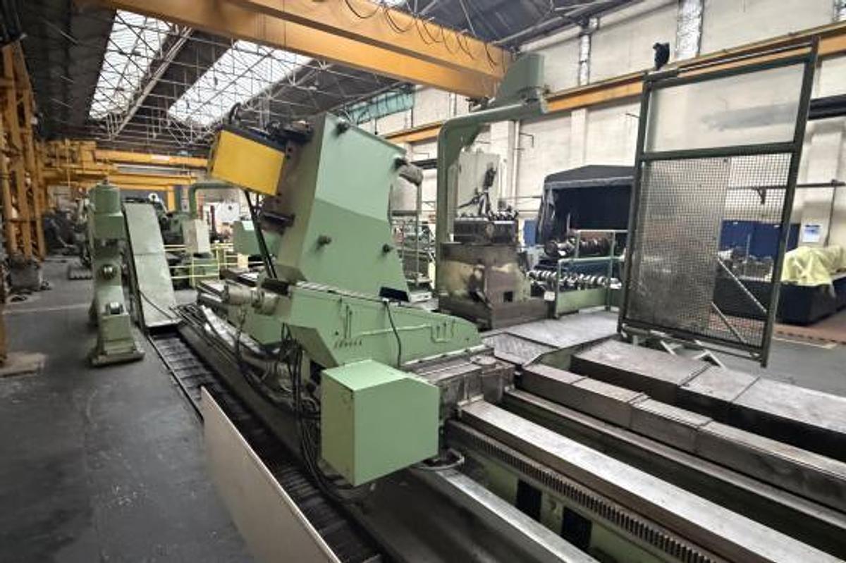 Used Tacchi HD3 / 130L CNC Horizontal Lathe with Live Spindle Milling Tower & C-Axis