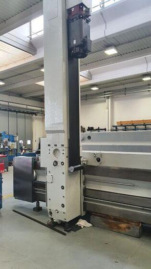 Used Morando KR 50/65 CNC Double Column Vertical Boring Machine