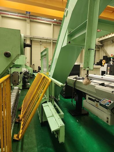 Used Karats LR 15N CNC Roll Lathe