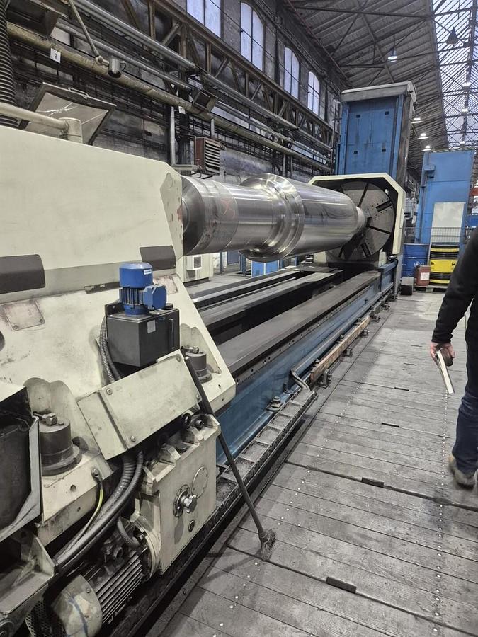 Used Poreba TCF 160 x 6000 CNC Three Slides Horizontal Lathe