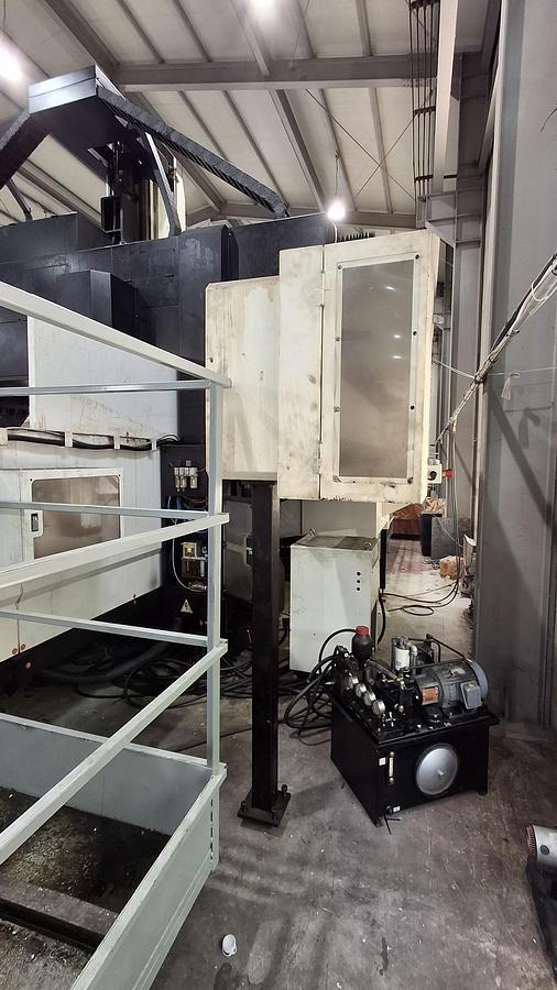 Used Hartford HSA 527EAY CNC Double Column Planer Type Machining Center