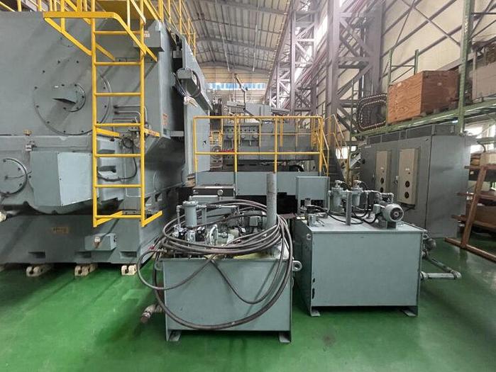 Used Karats L-32N CNC Heavy Duty Horizontal Lathe