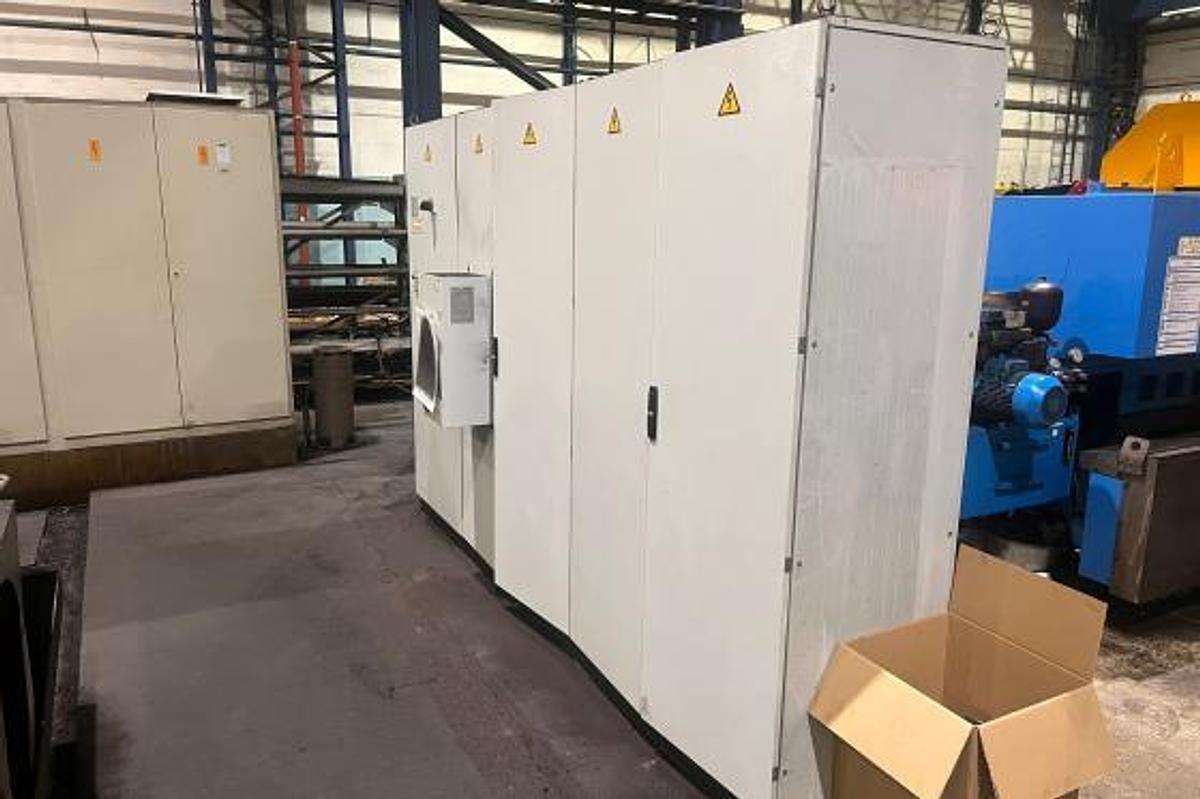 Used Giuseppe Giana GGH 1100/760 x 12000 CNC Horizontal Lathe