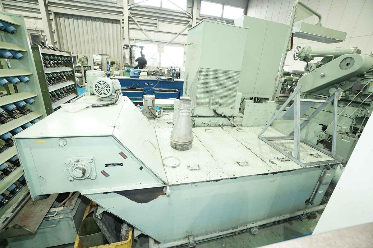 Used Landis Nippei 4RPL-24 x 120 Cylindrical Grinder