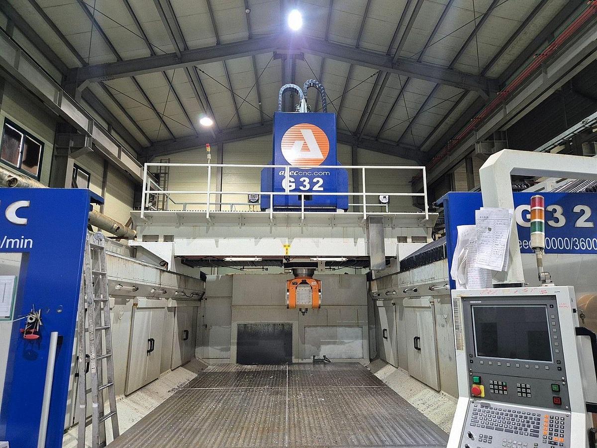 Used APEC G32 CNC Gantry Type Machining Center