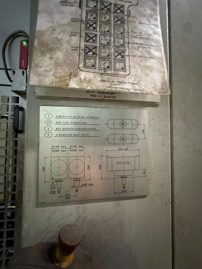 Used Pama Speedmat 3/TR16 CNC Horizontal Machining Center with Pallet & Head Changer