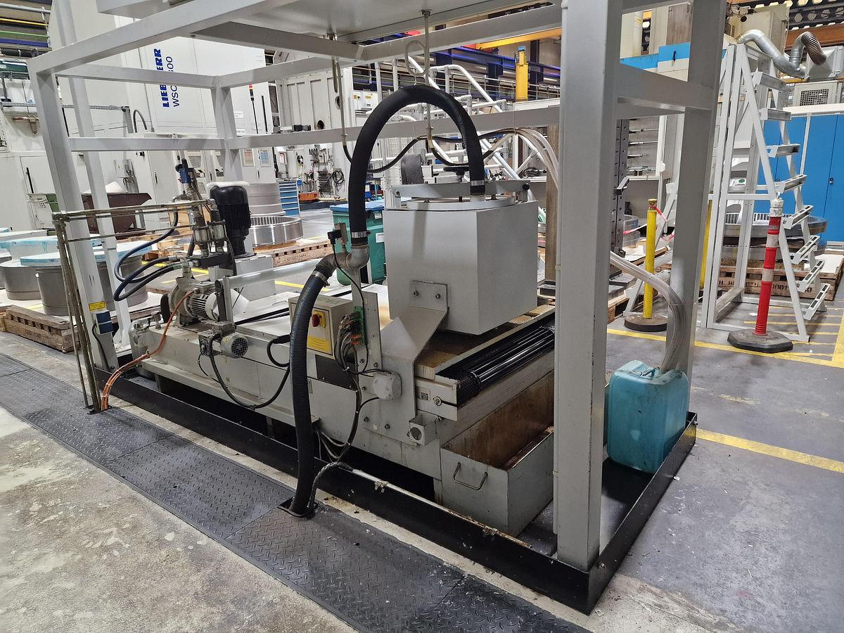 Used Pama Speedmat 2/TR 8 CNC Universal Machining Center with Twin Pallet Changer
