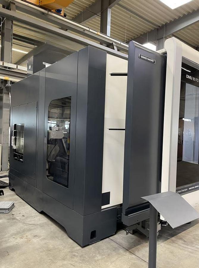 Used DMG DMU 80 FD duoBLOCK CNC Universal Machining Center