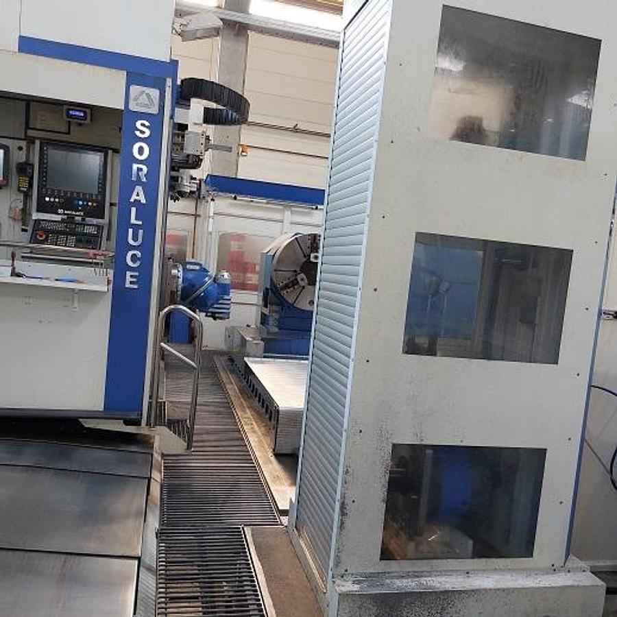 Used Soraluce FL 8000 CNC Universal Machining Center with 6 Axes and Turn Table