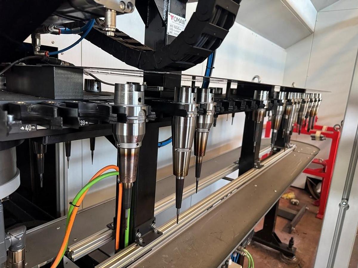 Used Parpas Diamond Linear 30 5-Axis CNC Gantry Type Milling Machine