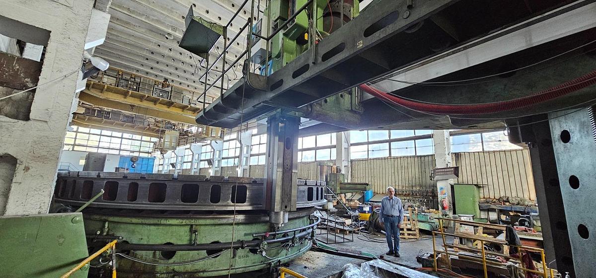 Used Blansko SKSJ 1A CNC Single Column Vertical Turning & Boring Machine with Live Spindle