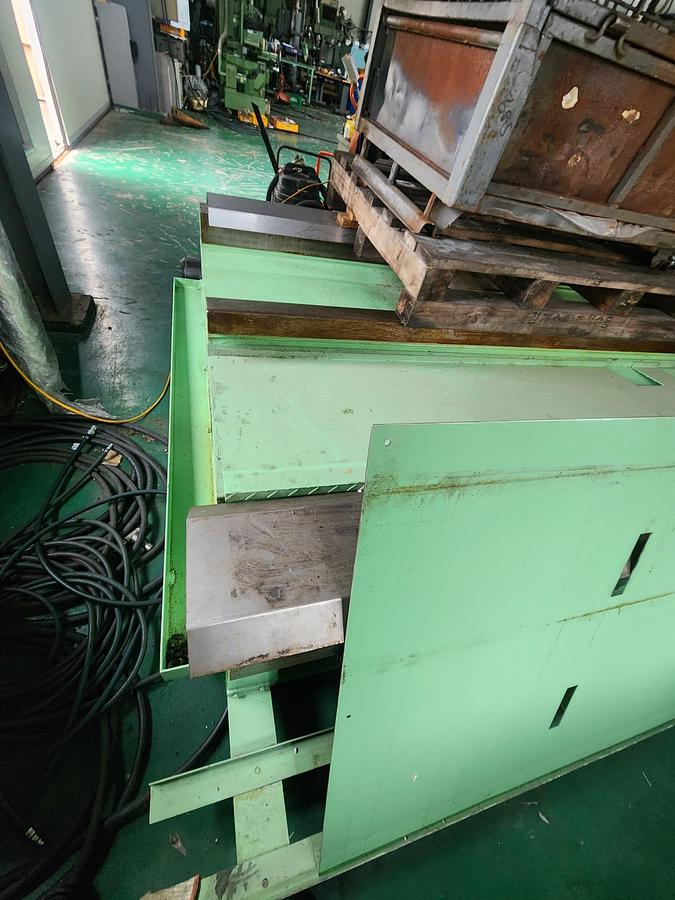 Used Hankook Dynaturn 26 CNC Heavy Duty Horizontal Lathe