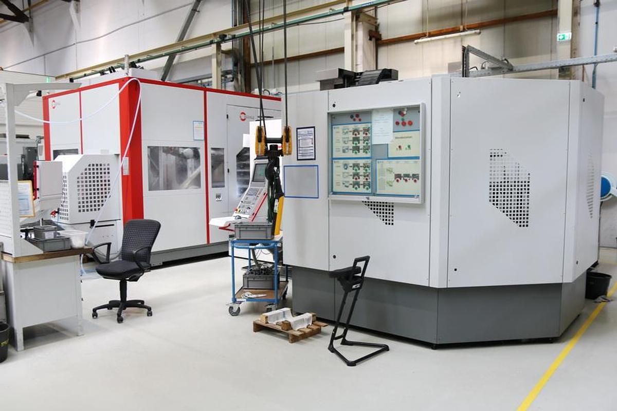 Used Hermle C 30 U CNC 5-Axis Universal Machining Center