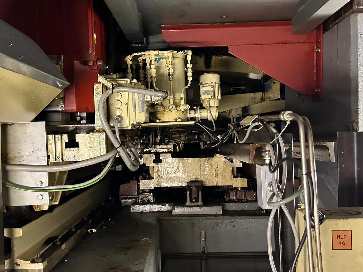 Refurbished Schiess 40 DZ CNC Double Ram Vertical Boring & Milling Machine with Live Spindle & Table C-Axis
