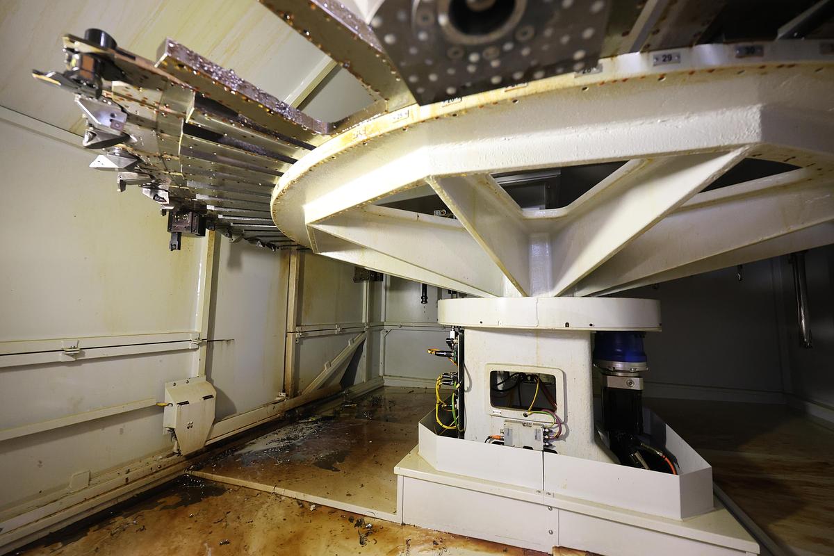 Used Dorries VCE 2800/250 MC CNC Vertical Turning & Milling Machine with Live Spindle