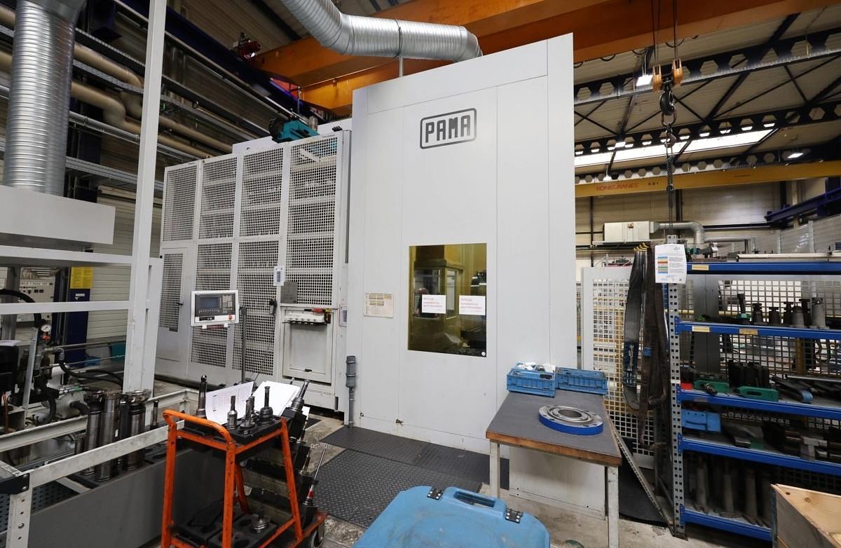 Used Pama Speedmat 2/TR 8 CNC Universal Machining Center with Twin Pallet Changer