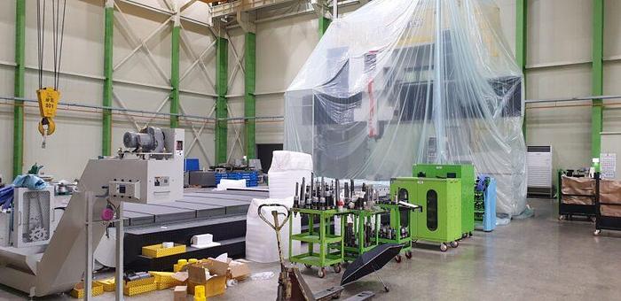 Used SNK HF-6M CNC Double Column Bridge Type Multi Center