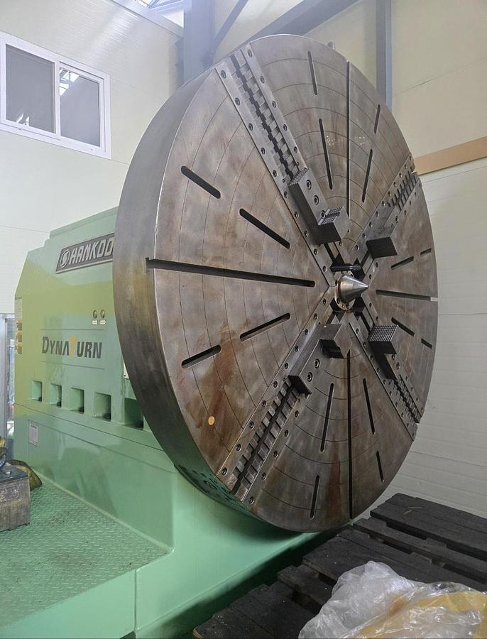 Used Hankook Dynaturn 26 CNC Horizontal Lathe