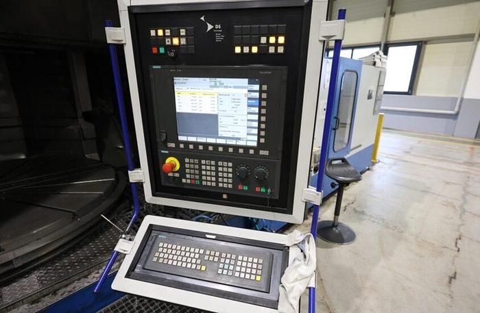 Used Dorries VCE 2400/220 MC Single Column CNC Vertical Turning & Boring Machine with Live Spindle & Table C-Axis