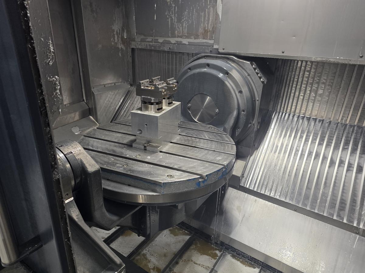 Used Heller HF 5500 CNC 5-Axis Horizontal Machining Center