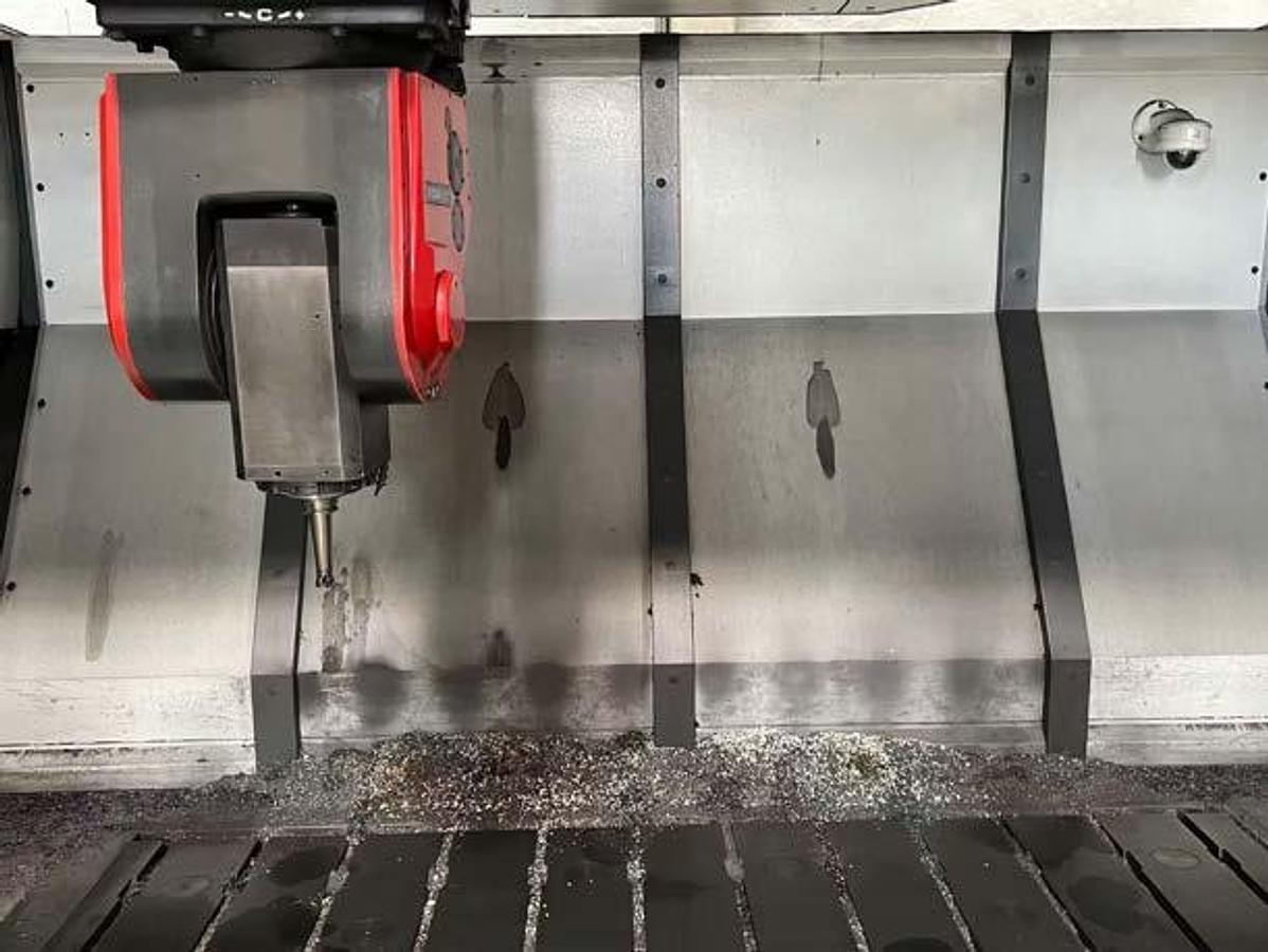 Used Fidia GTF 32 CNC 5-Axis Gantry Type Milling Machine