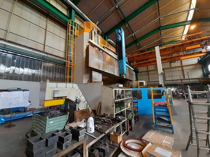 Used Pietro Carnaghi AC 62 CNC Vertical Boring & Milling Machine with Live Spindle & Table C-Axis
