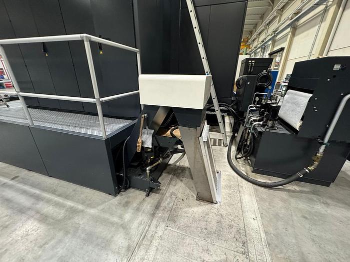 Used DMG DMC 210 U CNC 5-Axis Machining Center with RS 3 Pallet Rotary Storage
