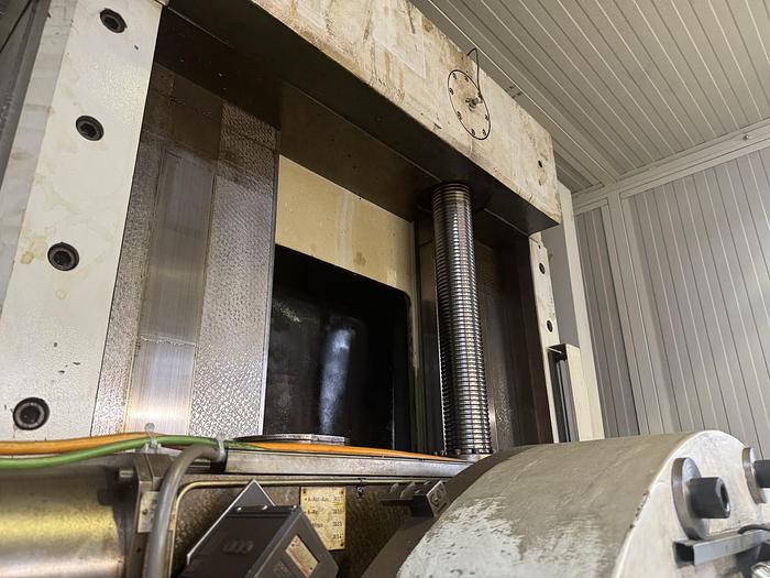 Refurbished Liebherr L3002 CNC Internal & External Gear Hobber