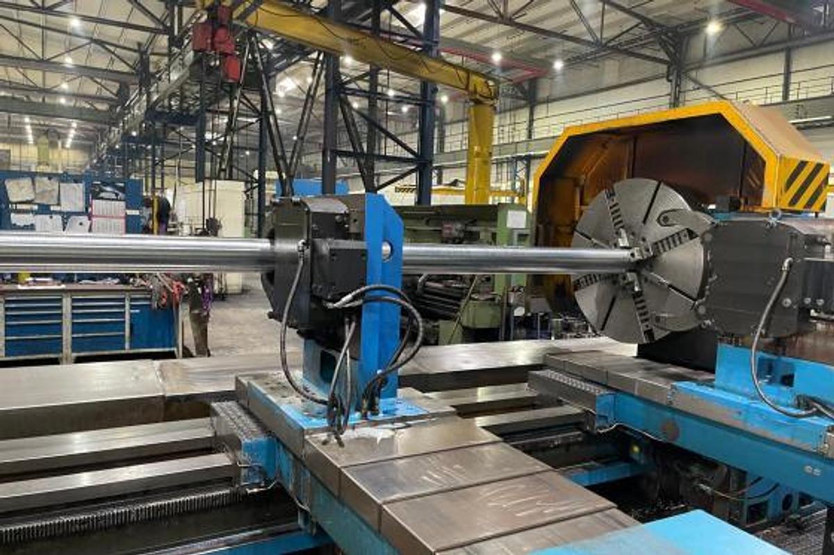 Used Giuseppe Giana GGH 1100/760 x 12000 CNC Horizontal Lathe