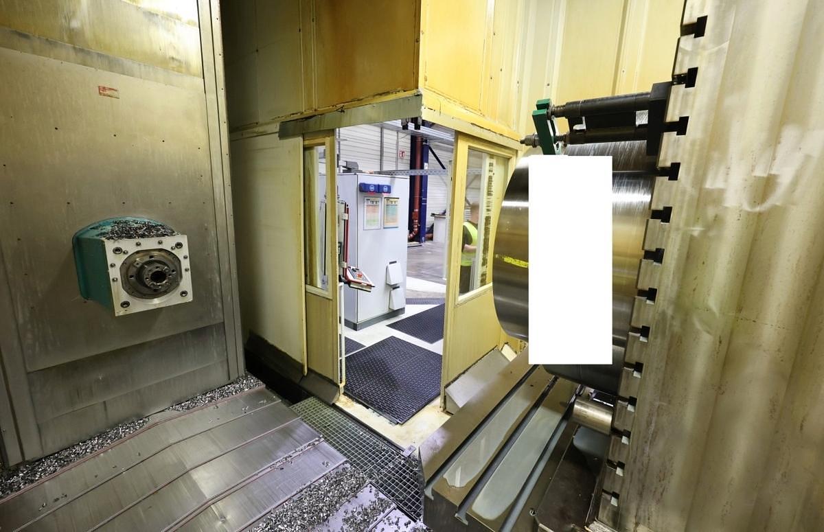Used Pama Speedmat 2/TR 8 CNC Universal Machining Center with Twin Pallet Changer