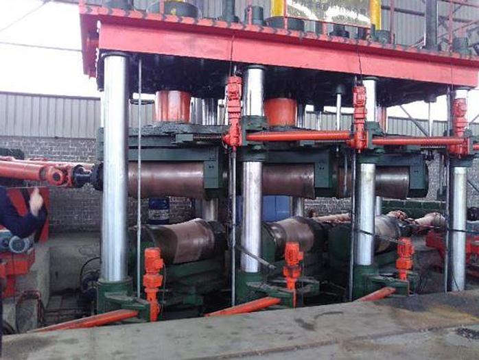 Used Pipe Straightening Machine 325 – 920 mm