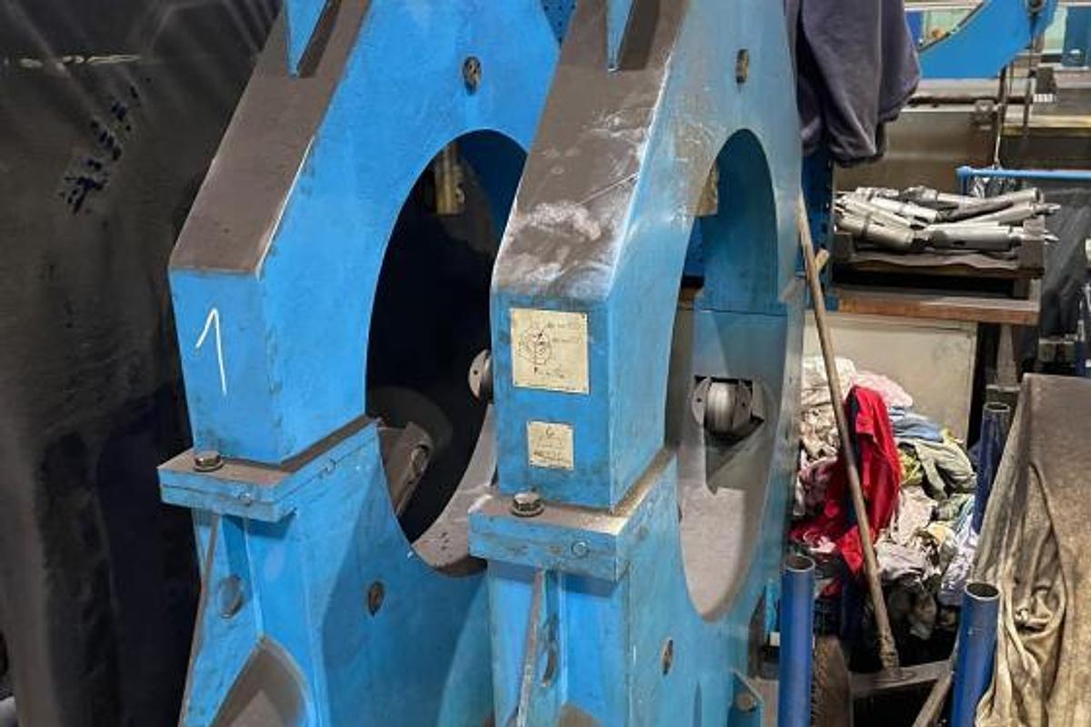 Used Giuseppe Giana GGH 1100/760 x 12000 CNC Horizontal Lathe