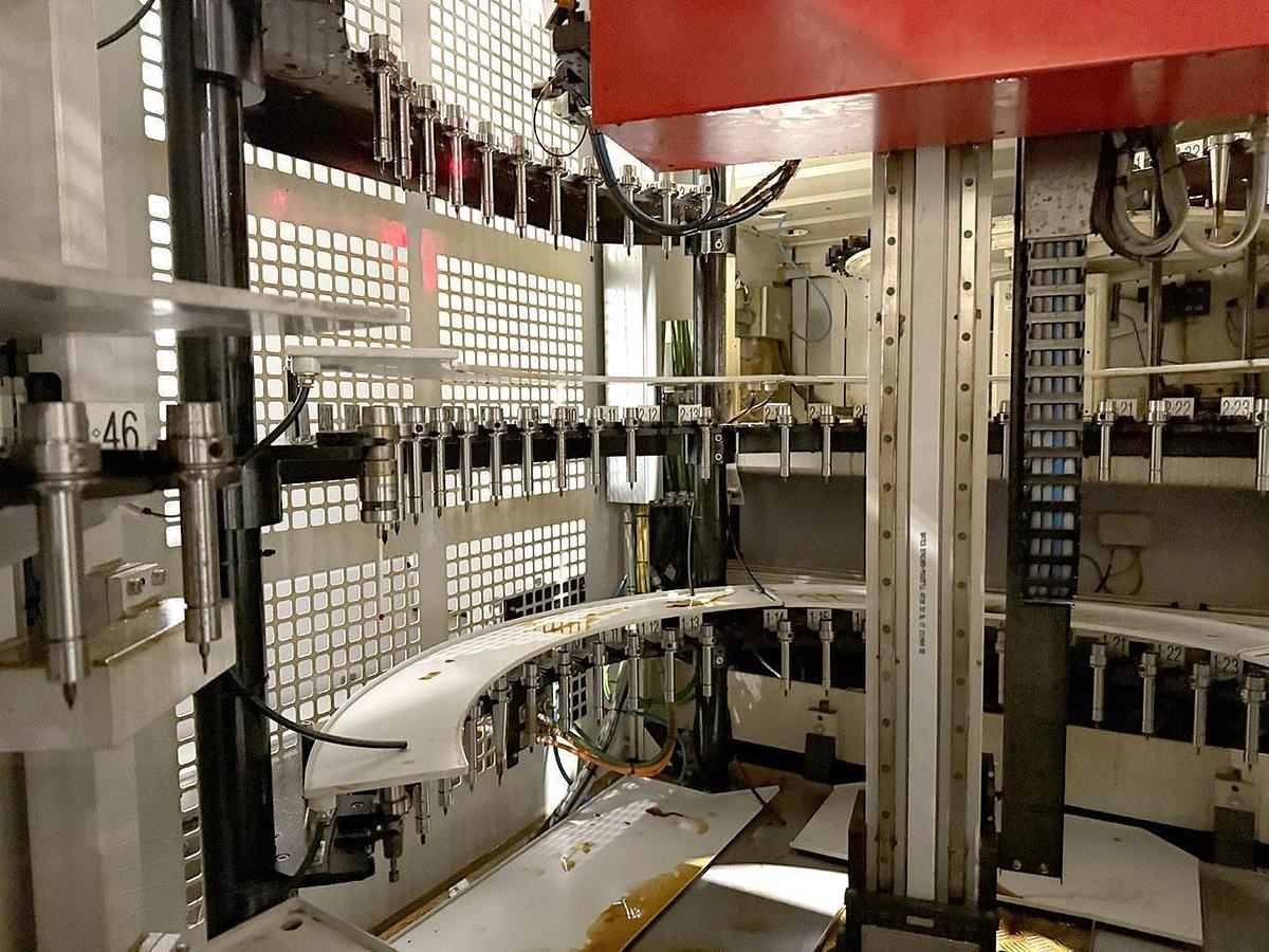 Used 3x Breten 5-Axis Machining Centers with Fanuc Robot Loader 