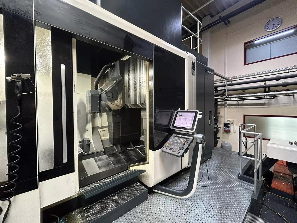 Used DMG DM 210 U RS 5 CNC Universal Machining Center with 5 Pallet System