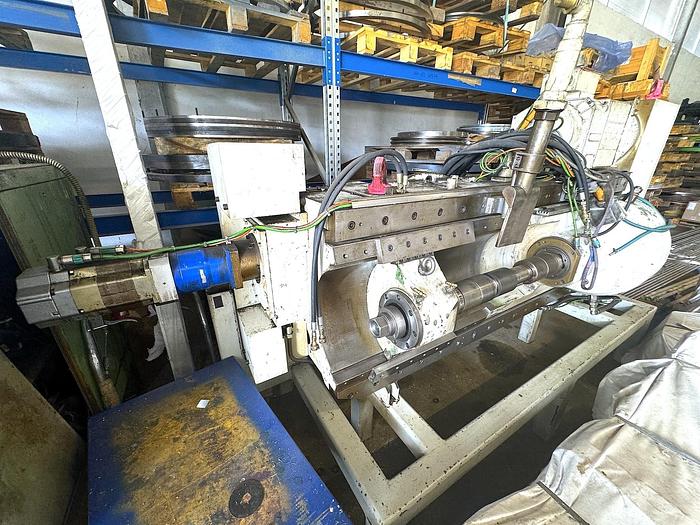 Refurbished Liebherr L3002 CNC Internal & External Gear Hobber