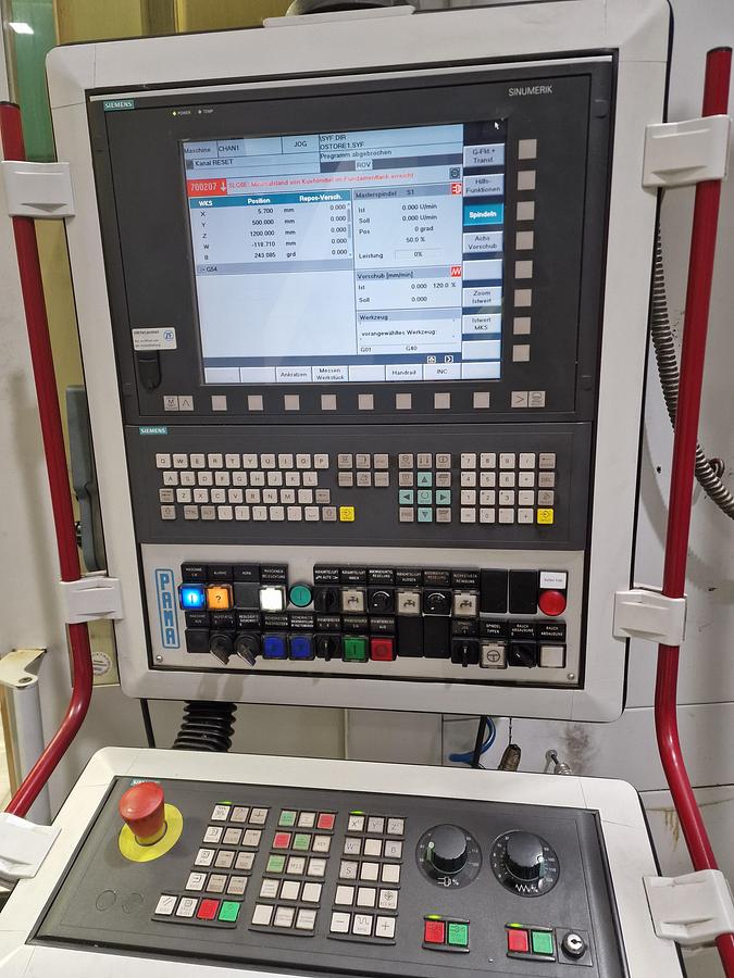 Used Pama Speedmat 2/TR 8 CNC Universal Machining Center with Twin Pallet Changer