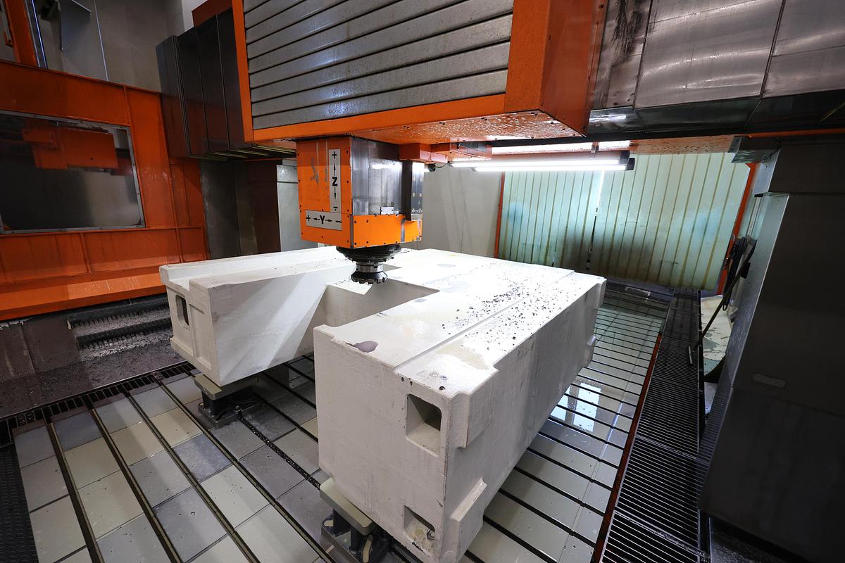 Used Kolb CUBIMAT VD CNC Double Column Planer Type Milling Machine